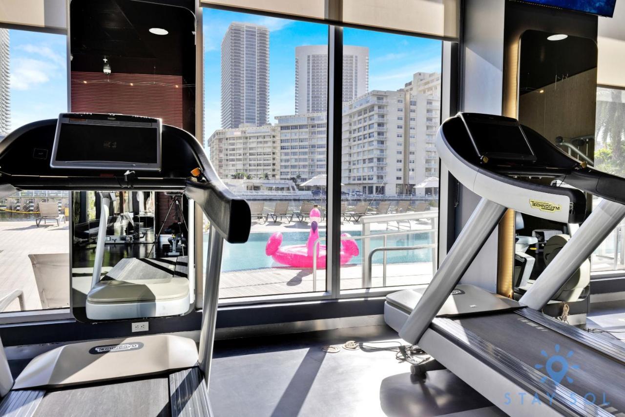 Upper Studio With Balcony,Pool And Gym, Near Beach Hallandale Beach Esterno foto
